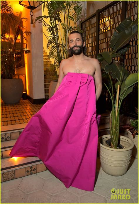 Queer Eyes Jonathan Van Ness Reveals Hes Hiv Positive Photo 4356575