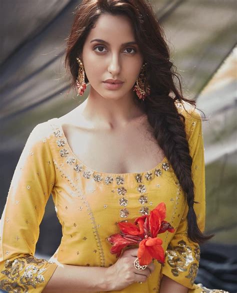 100 Nora Fatehi Latest Hot Hd Photos And Mobile Wallpapers 1080p Png  2023