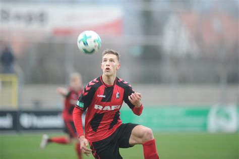 Profile page for sc freiburg football player keven schlotterbeck (defender). Weinstädter holt DFB-Pokal - Rems-Murr-Sport ...