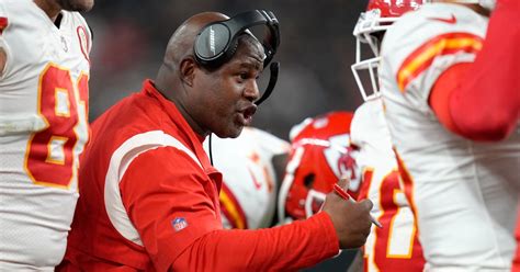 among the nfl s hot coaching candidates eric bieniemy isn t due he s overdue