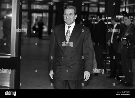 Gerhard Schroeder Chancellor Black And White Stock Photos And Images Alamy