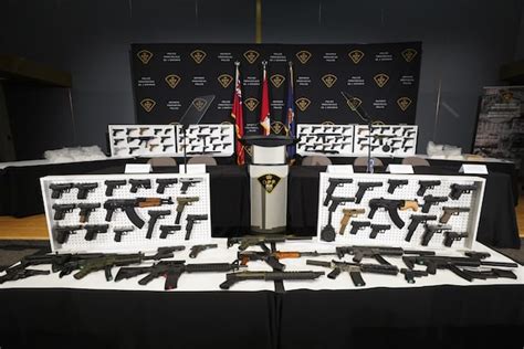 Opp Homeland Security Investigation Seizes 274 Guns Leads To 16 Ontario Arrests The Globe