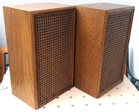 Vintage Hi Fi Speakers 3 Way System In Wooden Case 1970s Catawiki