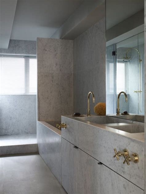 17 Gorgeous Bathrooms With Marble Tile