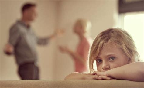 父母吵架对孩子伤害性极大，来学习一些吵架技巧
