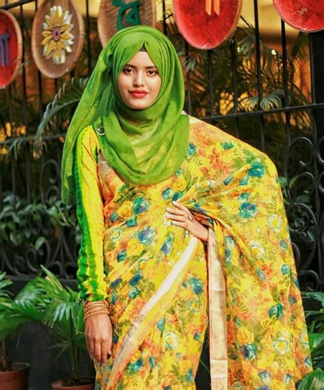 Pin By Nauvari Kashta Saree On Hijabi Queens Fashion Hijabi Hijab