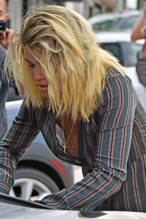 Sofia Richie Braless 23 Photos Thefappening