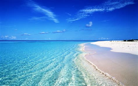 Crystal Clear Water On Tropical Beach Image Abyss