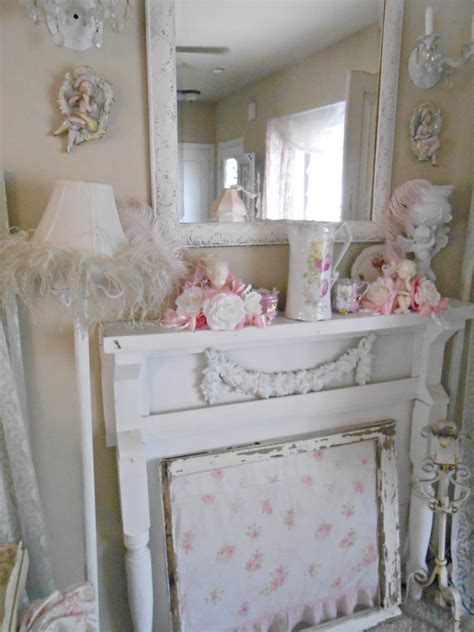 Image posted mar 18, 2014 at 460 × 600 in shabby chic interior design and home decoration ideas. Olivia's Romantic Home: Shabby Chic Living Room