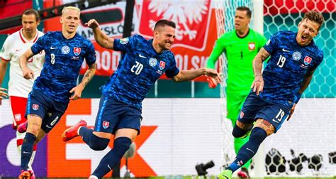 Live match belgium vs italy. Euro 2021 : Suède - Slovaquie, sur quelle chaîne voir le ...