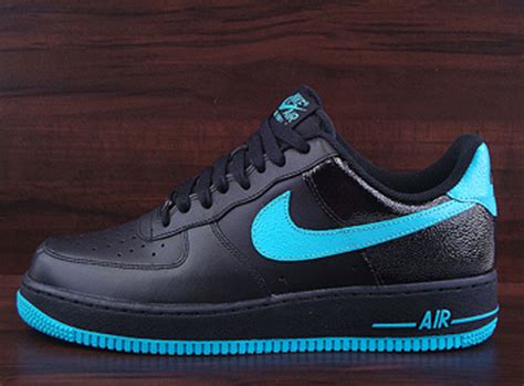 Got no one to send you a love letter this valentine's day? Nike Air Force 1 Low '07 - Black - Chlorine Blue ...