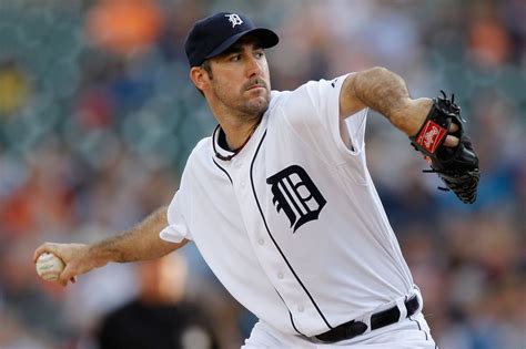 Justin Verlander Magnificent With 7 1 3 No Hit Innings Tigers Take