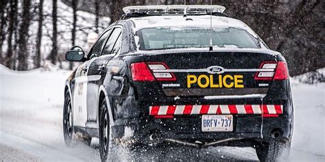 ontario police have responded to over 300 collisions in the last 15 hours narcity