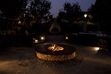 Outdoor Fireplaces And Garden Furnishing Ak47 Design