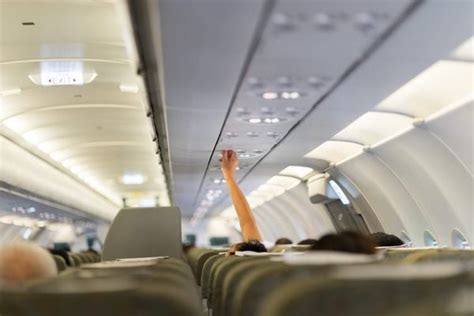 The Truth About Recirculated Air On Airplanes Readers Digest