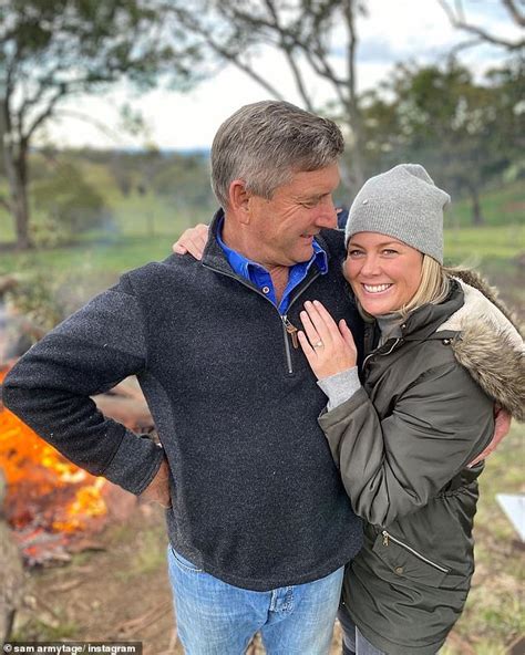 See more of se a felicidade bater, apanhe. Sam Armytage : Infamous Sam Armytage Clip Resurfaces Daily ...