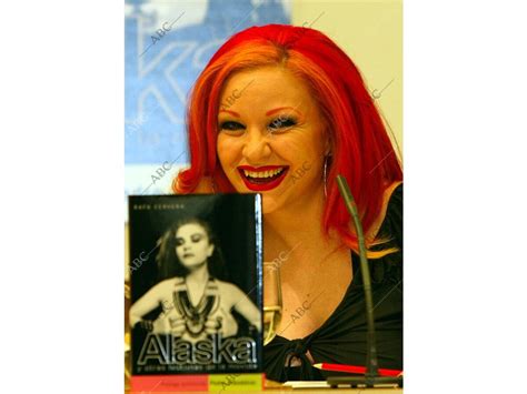 Presentación De La Biografía De Olvido Gara Alaska Archivo Abc
