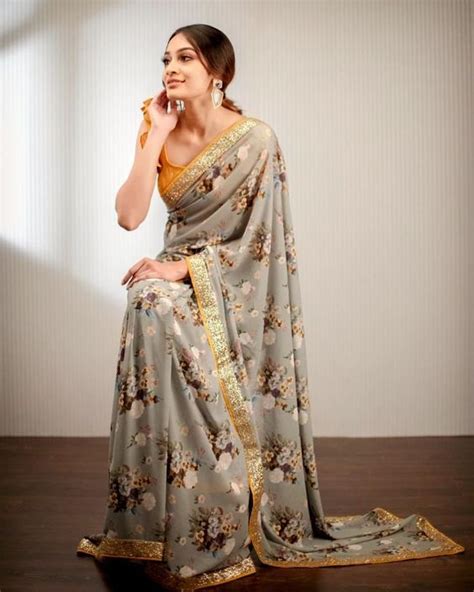 85 Beautiful Floral Sarees For This Diwali Candy Crow Saree Styles Saree Designs Saree Trends