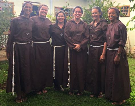 Irmãs Franciscanas da Divina Misericórdia Diocese de Anápolis