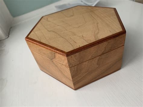 Hexagonal Box Fw 285 Finewoodworking