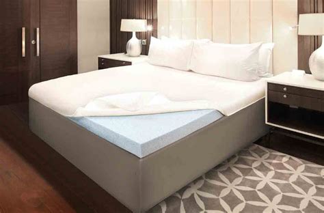 This topper is gel infused and comes with an ultra soft bamboo cover for luxurious cooling comfort that is easy to clean. Queen Size Memory Foam Mattress Topper