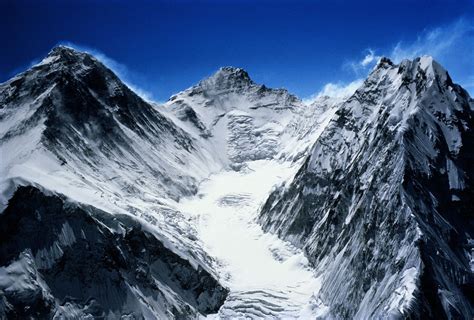 Everest Lhotse Nuptse By Nick Devore Mount Everest Everest Base