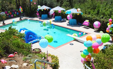 Piscina Decorada Para Un Evento Festivo Pool Birthday Pool Party