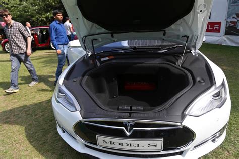 Bilderstrecke Zu Elektroautobauer Tesla Macht Millionenverlust Bild