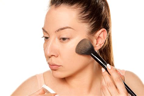 List Of How To Apply Powder Foundation For Beginners References Art Cast