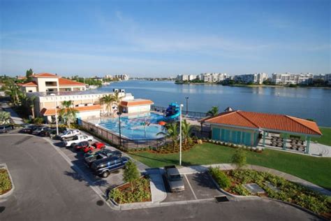 Best places ranks thousands of places to live based on analysis, data and key statistics from the u.s. Office-Government-Institution