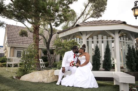 While most of our las vegas weddings take place in our spectacular main chapel, viva las vegas weddings also offers unique settings for romantic traditional weddings, amazing elvis weddings and incredible themed wedding packages. Chapel of the Flowers | Garden Gazebo | Las Vegas Wedding ...