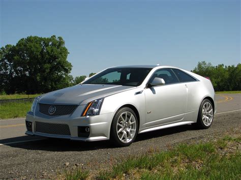 2011 cadillac cts sedan models and configurations. First Ride: 2011 Cadillac CTS-V Coupe