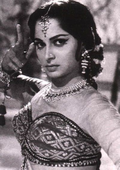 picture of waheeda rehman