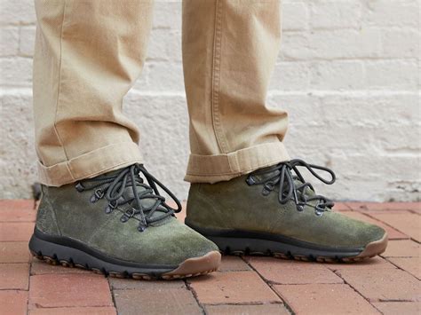 7 Rugged Mens Hiking Boots You Can Wear On And Off The Trail This Fall