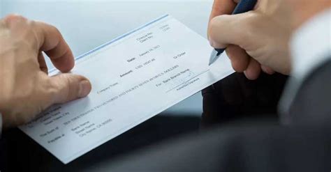 What Is A Cashiers Check And When To Use It Tips And Information