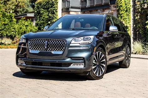 2023 Lincoln Aviator Pictures 100 Photos Edmunds
