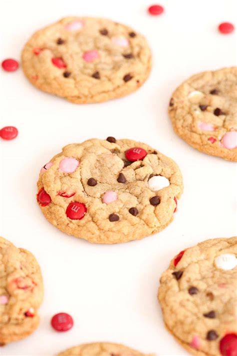Mix in chopped m&ms {however many you want}. Chocolate Chip M&M Valentine's Day Cookies | Sprinkles For ...