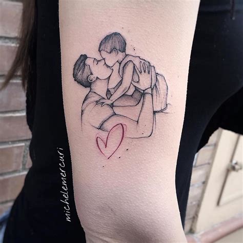 Papá Besando A Su Hijo Por Michele Mercuri Tatuajes Para Mujeres