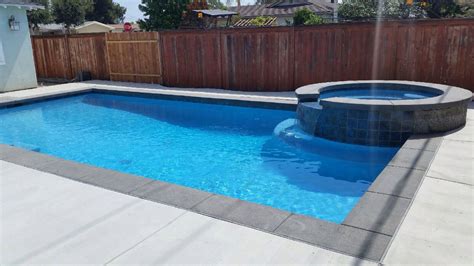 Pool By Lancon Coping Is Pour In Place Concrete With Charcoal Color