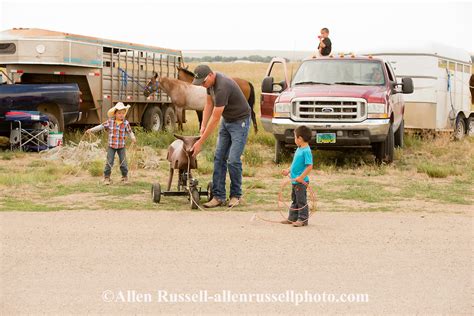 Rocky Boy Rodeo Indian Kids Get Help From Dad At Rocky Boy Reservation