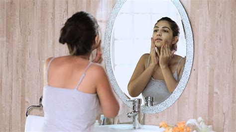 Watch 10 Skin Care Products For Sensitive Skin Self