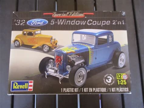 Revell 1932 ‘32 Ford 5 Window Coupe Street Rod Model Kit 125 Scale