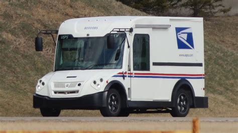 New U S Postal Service Truck Contract Worth Billion May Be Awarded In