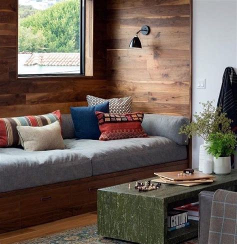 Modelos de sofá de madeira 1. Sofá de madeira: 75 modelos incríveis para transformar sua casa | Sala de estar elegante, Design ...