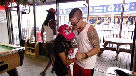 Jersey Shore Season Episode Preview Is That Vinny Or Urkel