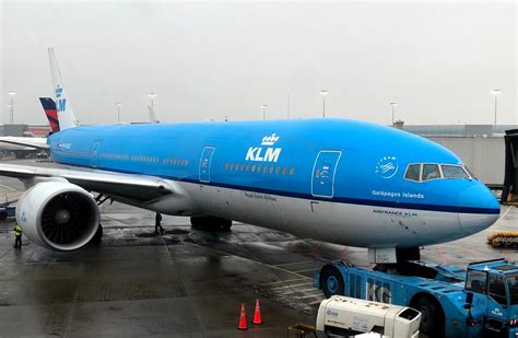 Bird Strike Causes Klm Six Hour Flight To Nowhere One Mile At A Time