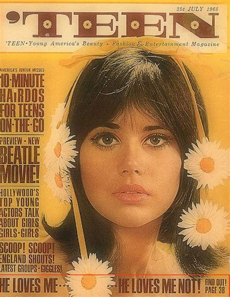 11 Extraordinary Vintage Teen Magazine Covers