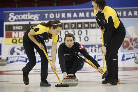 Curling Canada Female Athlete Of The Week Andrea Kelly