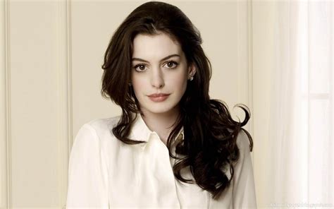 Filtran fotos íntimas de Anne Hathaway al desnudo EL HIT GUATE