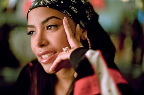 Died at the age of 22 on august 25, 2001 along . Aaliyah | American singer and actress | Britannica